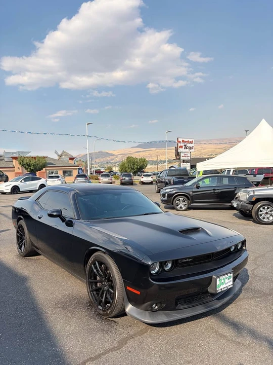 2018 Dodge Challenger SRT8 & 392 3rd Gen - Image 3 of 9