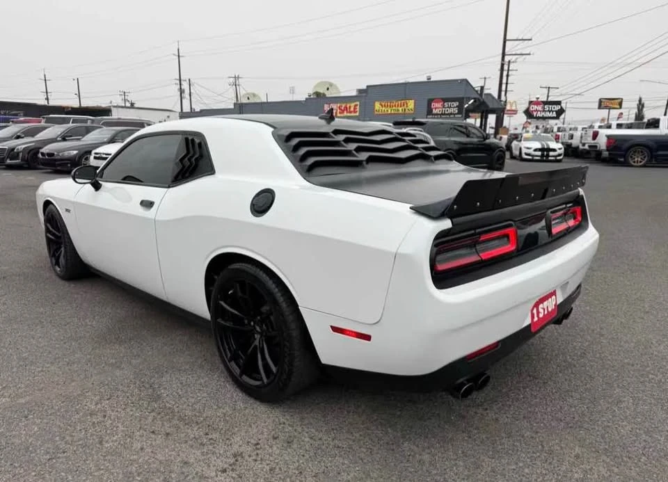 2018 Dodge Challenger SRT8 & 392 3rd Gen - Image 2 of 8