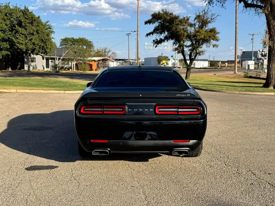 2018 Dodge Challenger SRT8 & 392 3rd Gen - Image 4 of 11