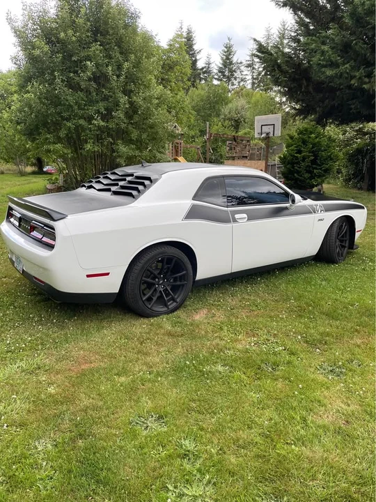 2018 Dodge Challenger SRT8 & 392 3rd Gen - Image 3 of 6