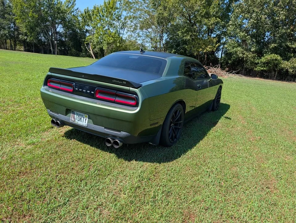 2018 Dodge Challenger SRT8 & 392 3rd Gen - Image 10 of 20