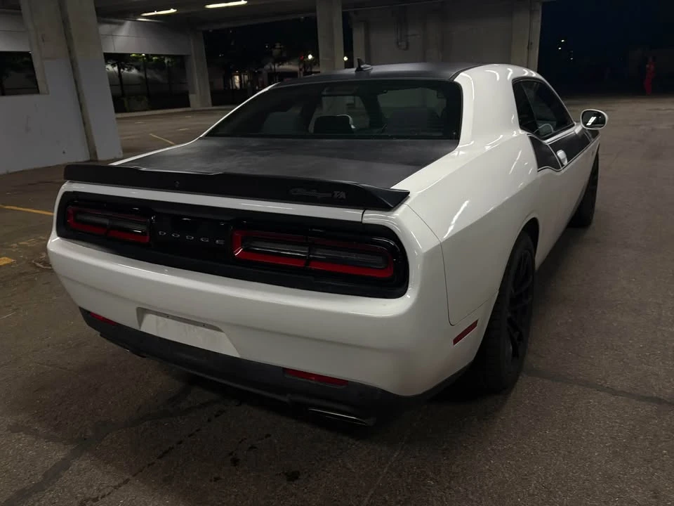2018 Dodge Challenger SRT8 & 392 3rd Gen - Image 9 of 20
