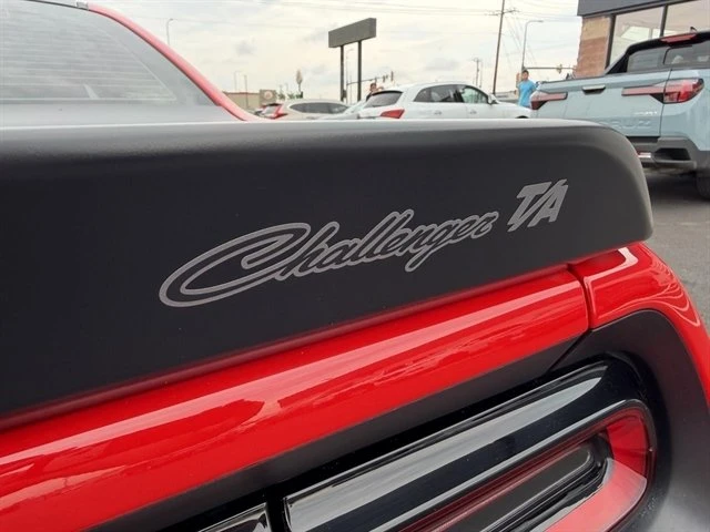 2018 Dodge Challenger SRT8 & 392 3rd Gen - Image 6 of 11