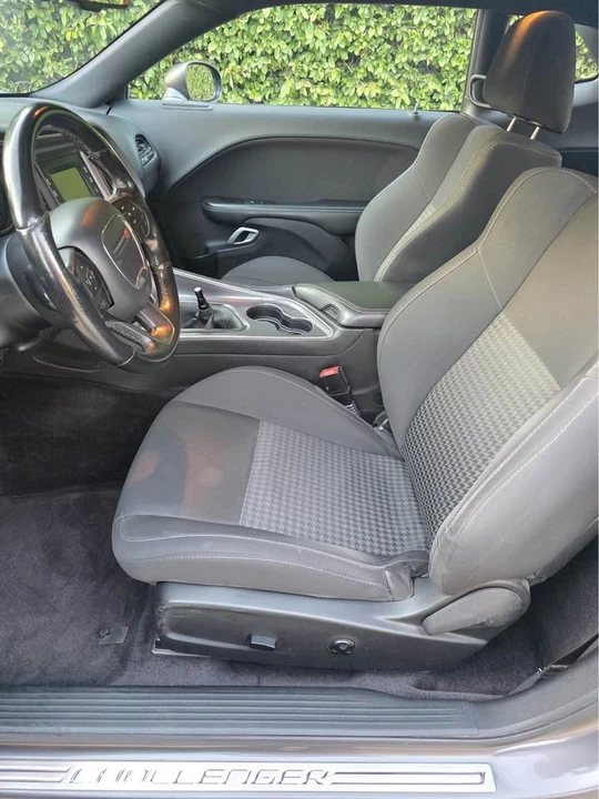 2018 Dodge Challenger 3rd Gen - Image 8 of 16