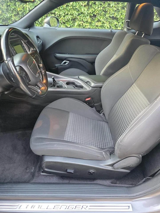 2018 Dodge Challenger 3rd Gen - Image 8 of 16