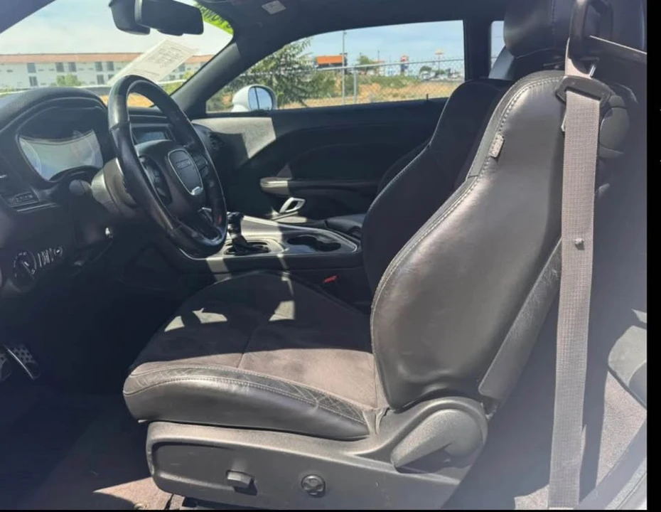 2018 Dodge Challenger 3rd Gen - Image 6 of 7