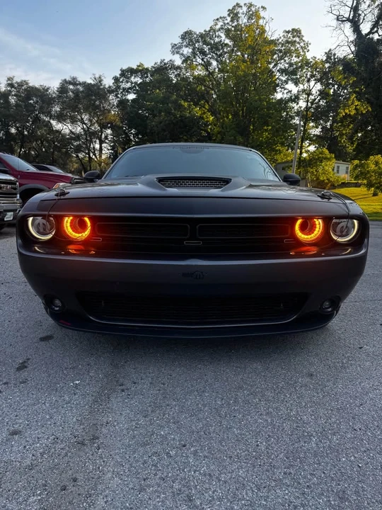 2018 Dodge Challenger 3rd Gen - Image 2 of 18