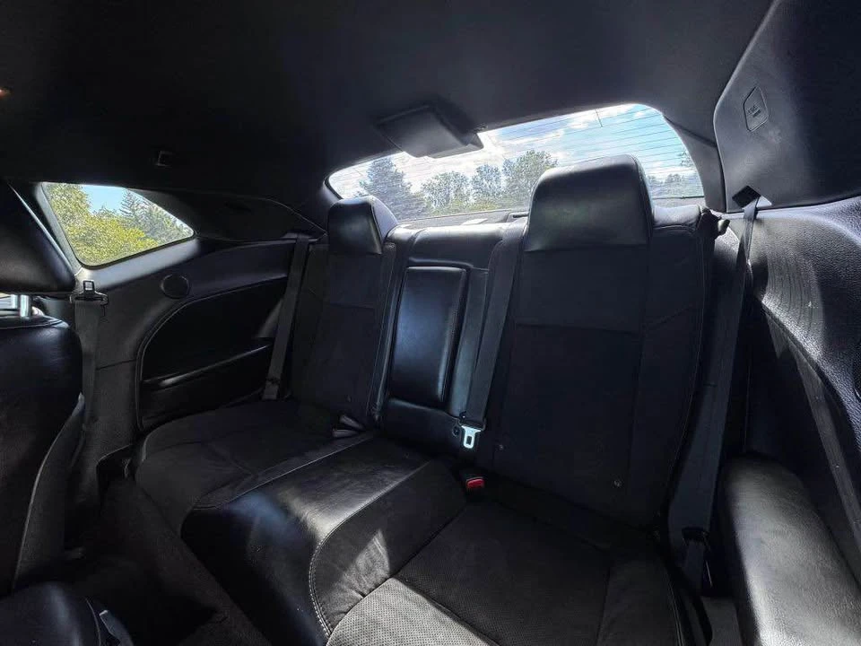 2018 Dodge Challenger 3rd Gen - Image 9 of 17