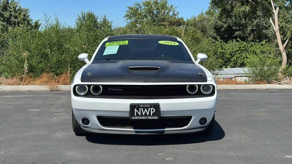 2018 Dodge Challenger 3rd Gen - Image 2 of 17