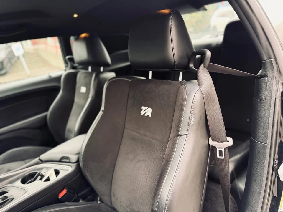 2018 Dodge Challenger 3rd Gen - Image 10 of 12