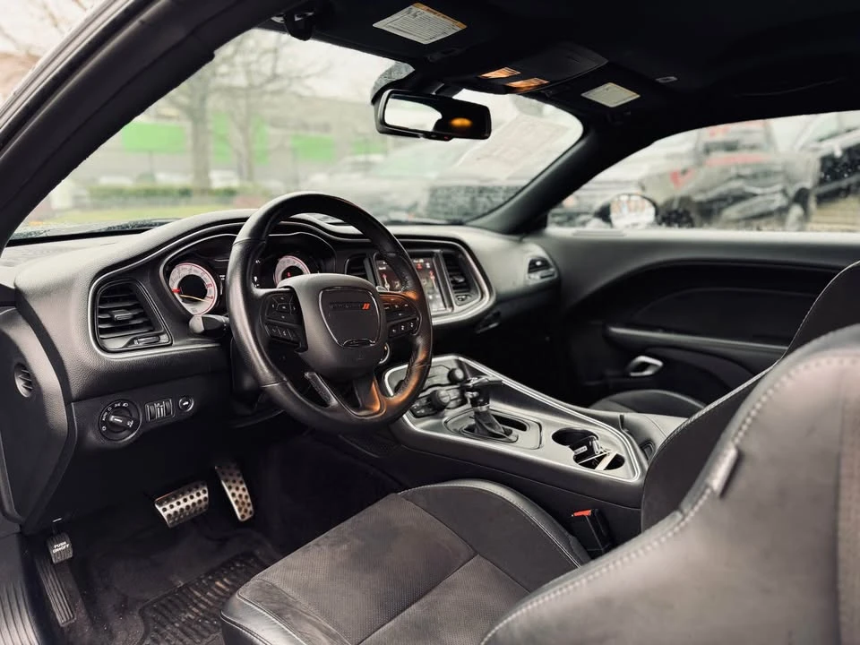 2018 Dodge Challenger 3rd Gen - Image 9 of 12