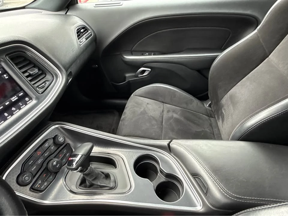 2018 Dodge Challenger 3rd Gen - Image 17 of 19