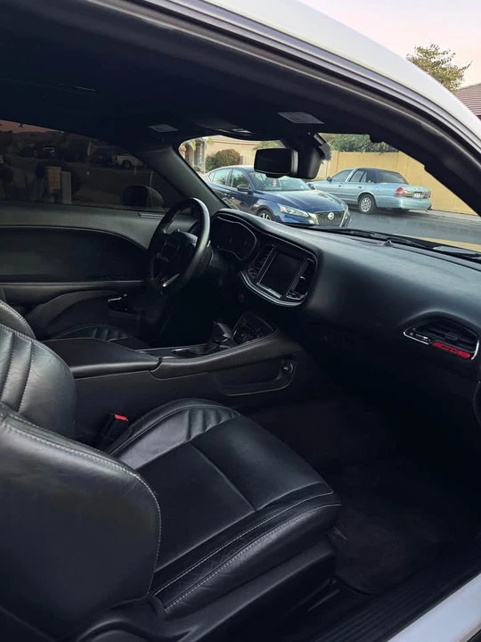 2018 Dodge Challenger SRT Hellcat 3rd Gen - Image 11 of 17