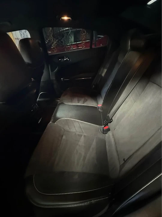 2018 Dodge Charger 7th Gen - Image 7 of 10
