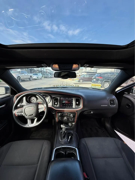 2018 Dodge Charger 7th Gen - Image 5 of 6