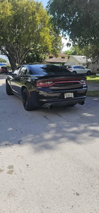 2018 Dodge Charger 7th Gen - Image 6 of 10