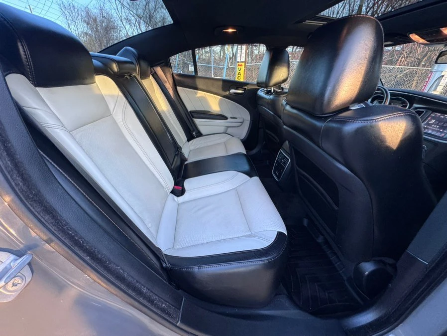2018 Dodge Charger 7th Gen - Image 11 of 20