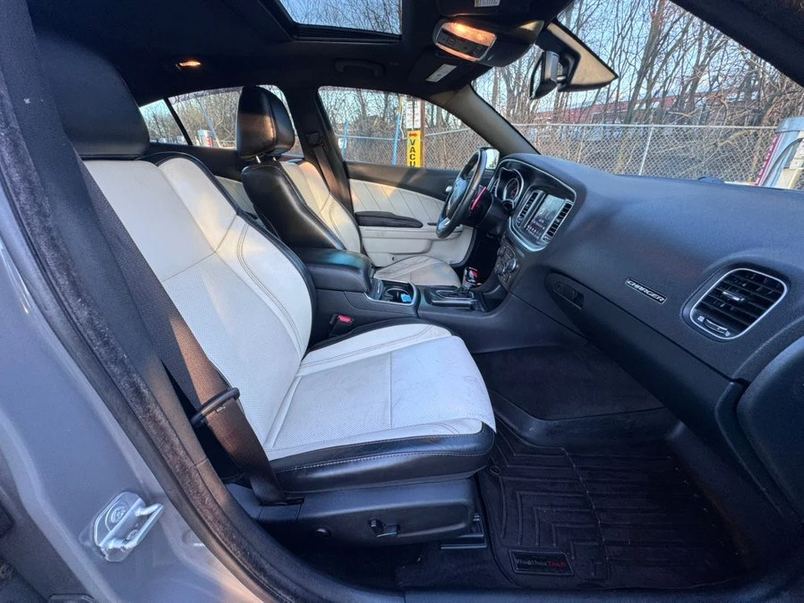 2018 Dodge Charger 7th Gen - Image 12 of 20