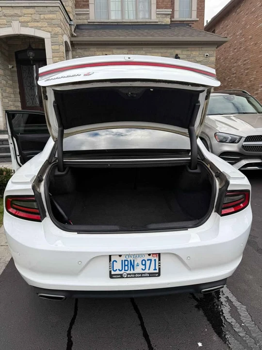 2018 Dodge Charger 7th Gen - Image 9 of 14