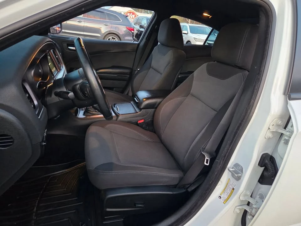 2018 Dodge Charger 7th Gen - Image 11 of 20