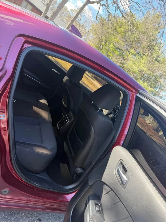 2018 Dodge Charger - Image 5 of 11