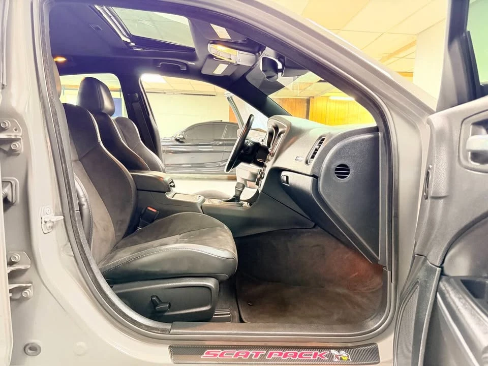 2018 Dodge Charger 7th Gen - Image 12 of 20