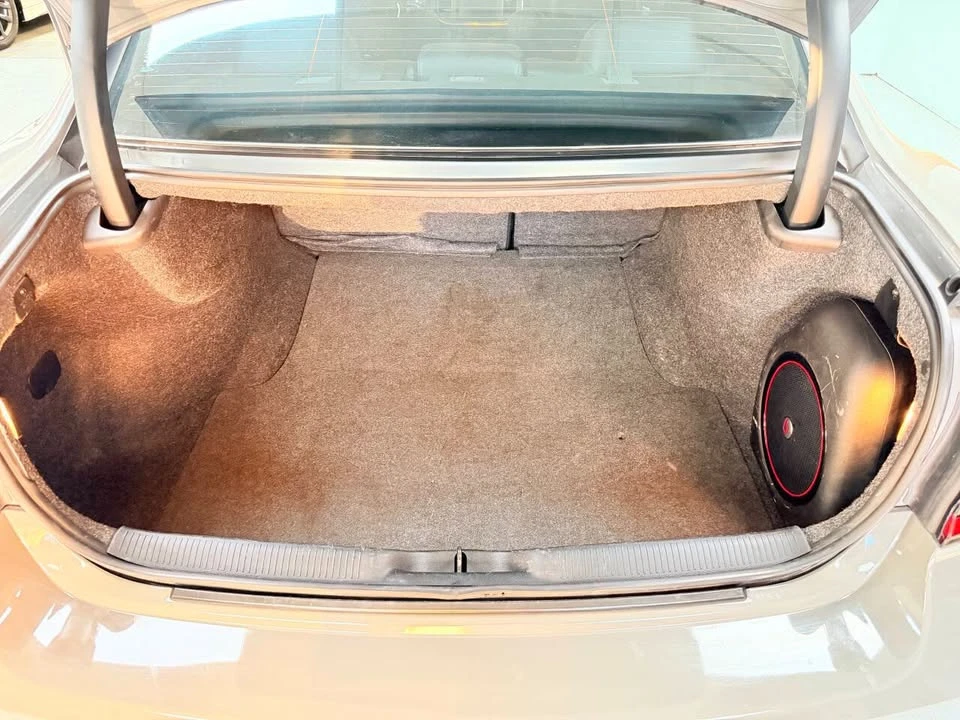 2018 Dodge Charger 7th Gen - Image 14 of 20