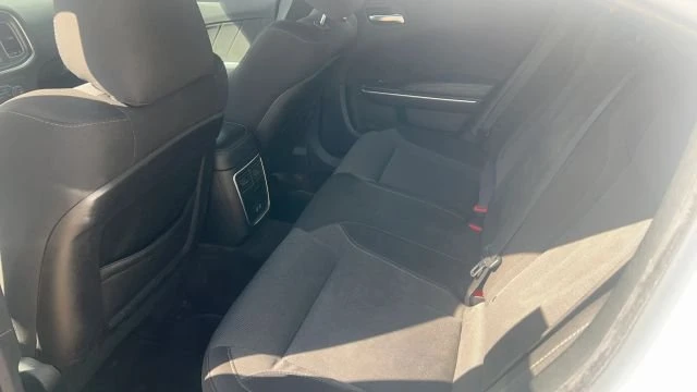 2018 Dodge Charger 7th Gen - Image 15 of 16