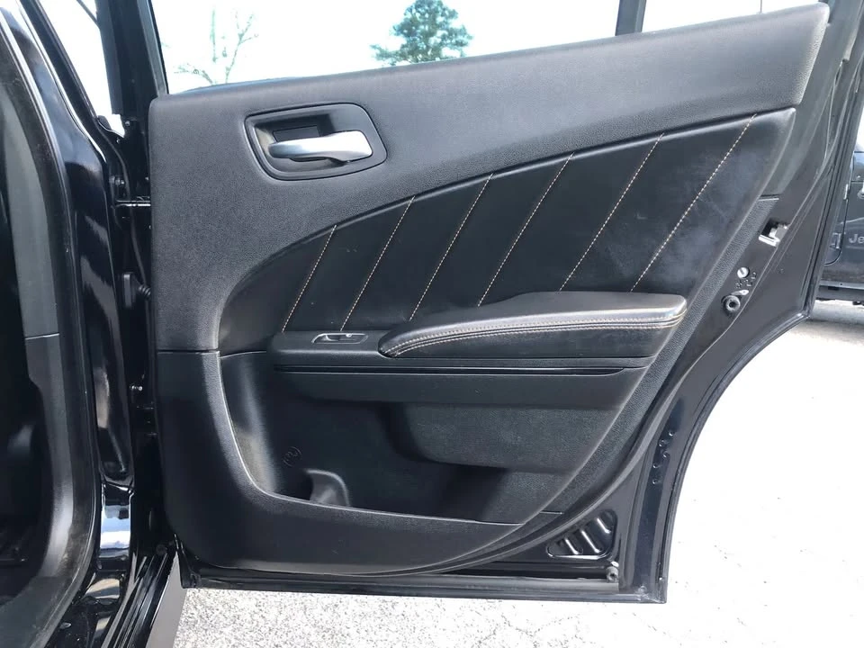 2018 Dodge Charger 7th Gen - Image 14 of 20