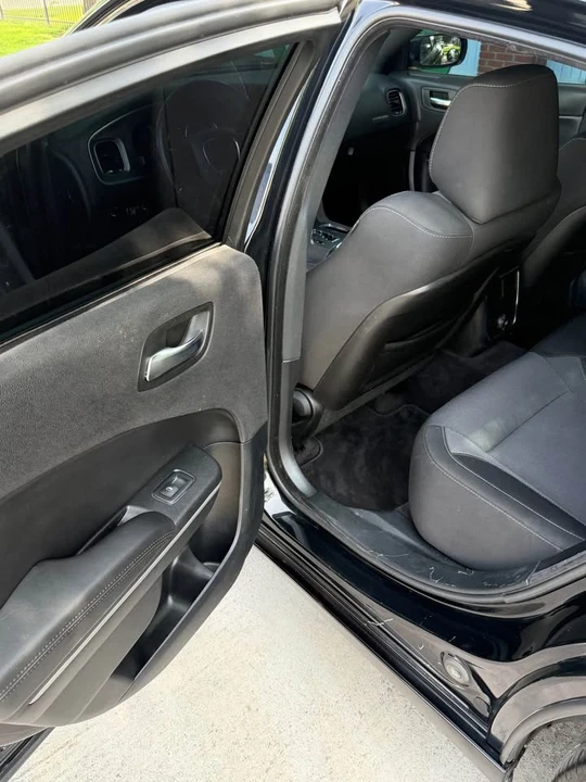 2018 Dodge Charger 7th Gen - Image 14 of 18