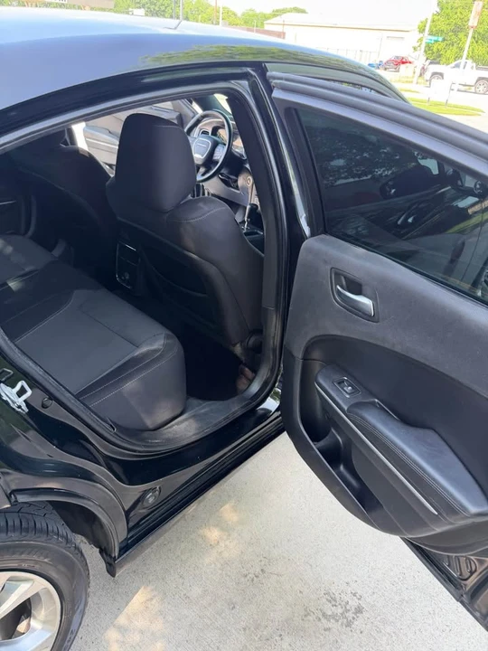 2018 Dodge Charger 7th Gen - Image 13 of 18