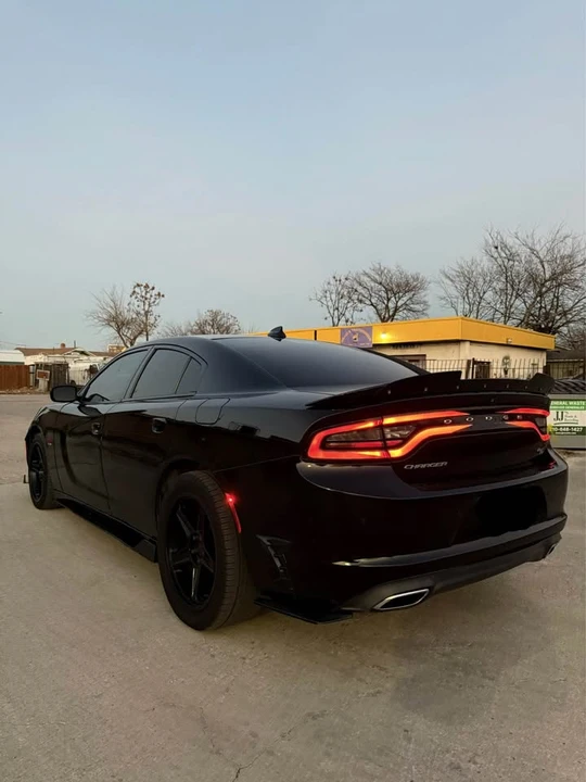 2018 Dodge Charger 7th Gen - Image 6 of 18
