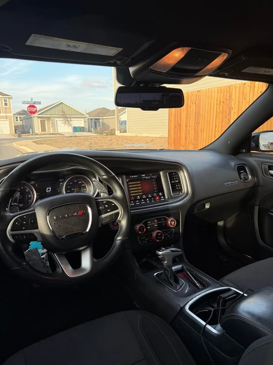 2018 Dodge Charger 7th Gen - Image 13 of 18