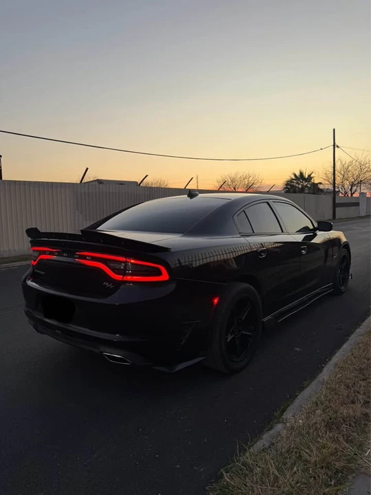 2018 Dodge Charger 7th Gen - Image 8 of 18