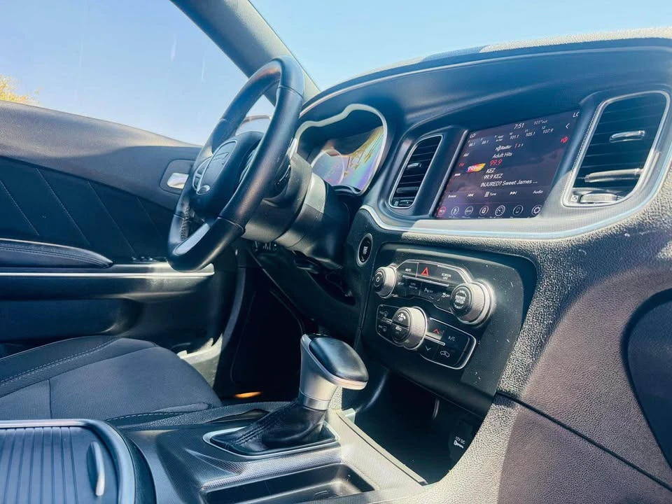 2018 Dodge Charger 7th Gen - Image 12 of 21