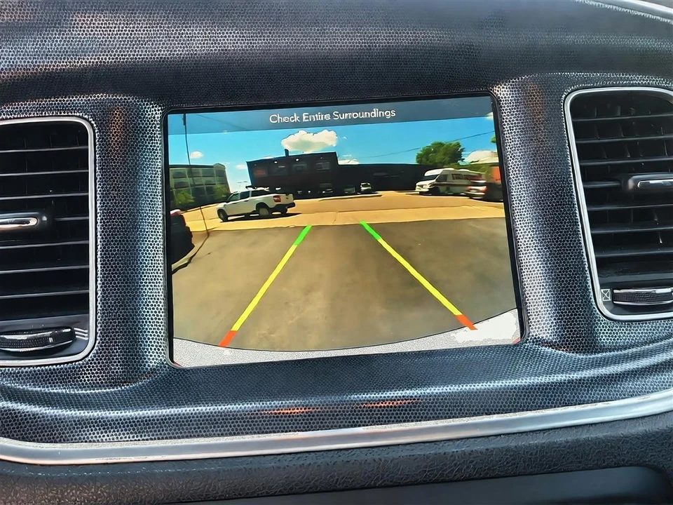 2018 Dodge Charger 7th Gen - Image 16 of 27