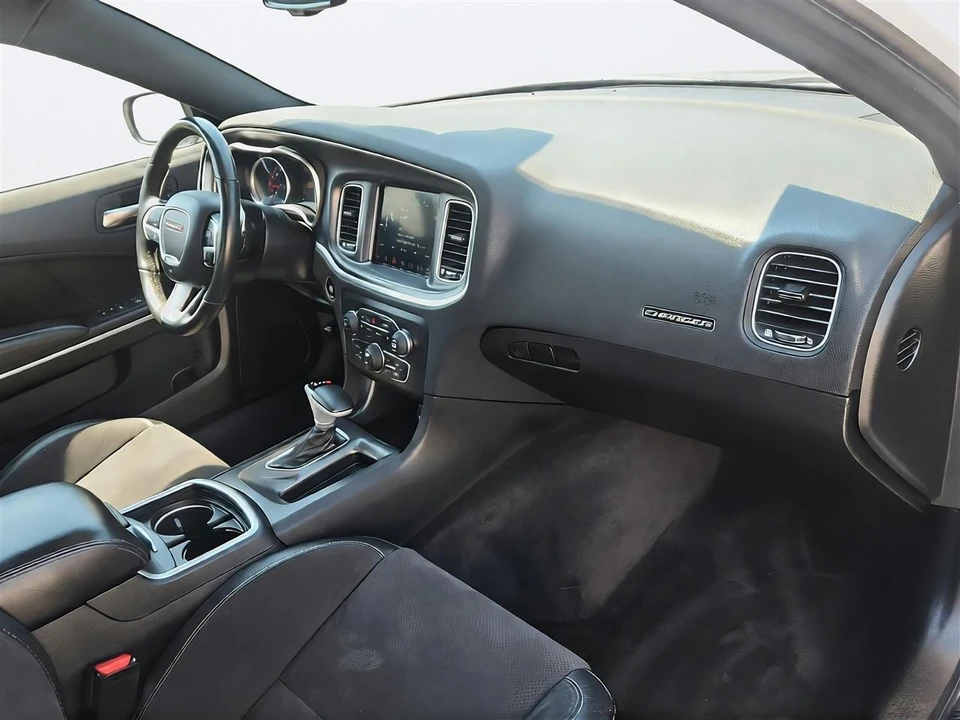 2018 Dodge Charger 7th Gen - Image 23 of 27