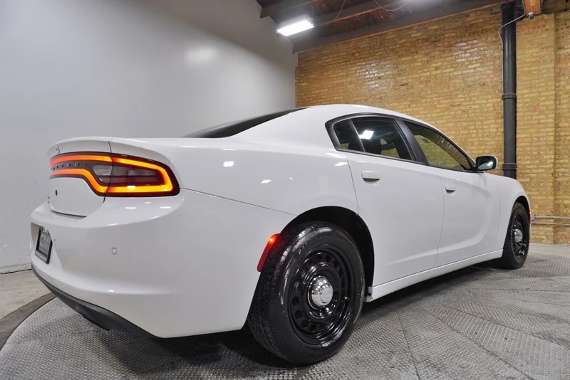 2018 Dodge Charger 7th Gen - Image 10 of 12