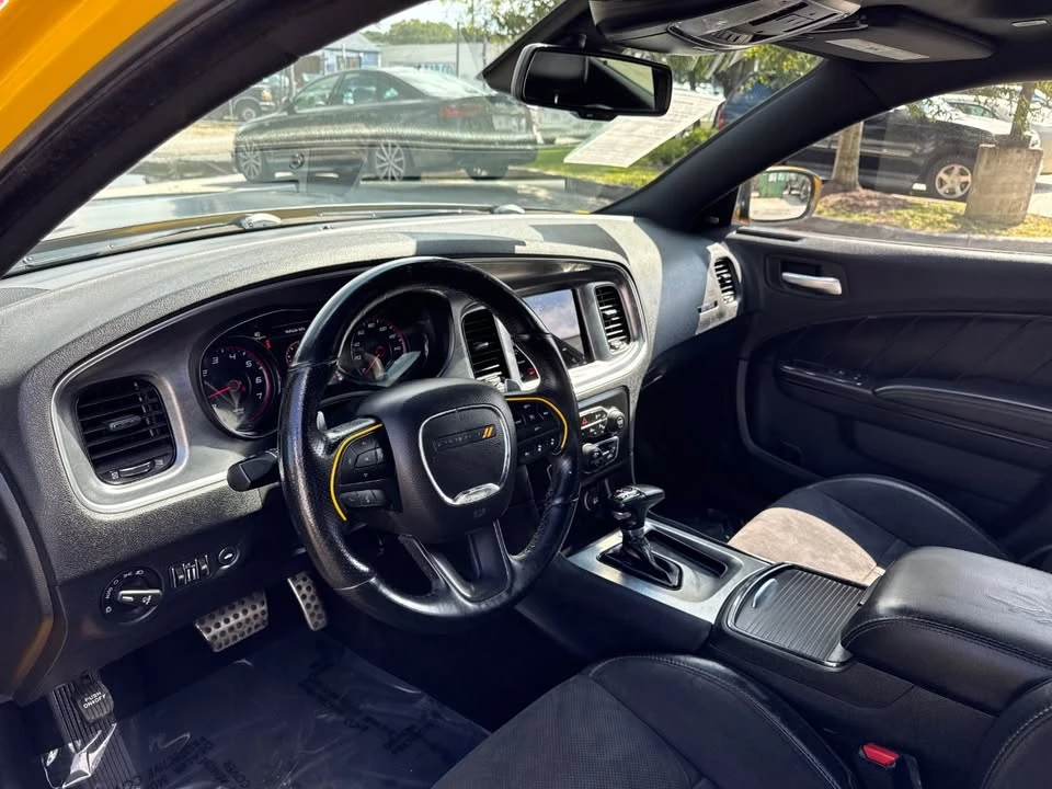 2018 Dodge Charger SRT Hellcat 7th Gen - Image 15 of 19