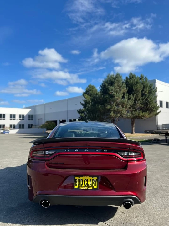 2018 Dodge Charger SRT & 392 7th Gen - Image 5 of 10