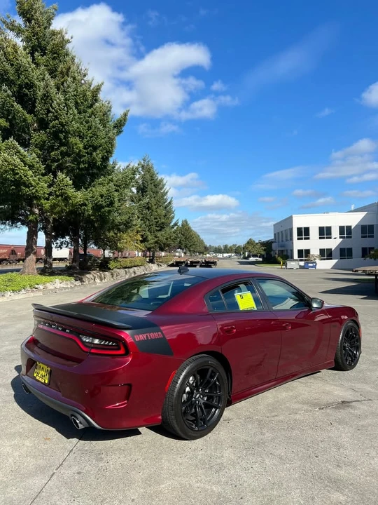 2018 Dodge Charger SRT & 392 7th Gen - Image 4 of 10