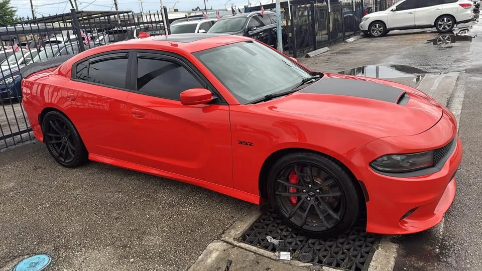 2018 Dodge Charger SRT & 392 7th Gen - Image 3 of 5