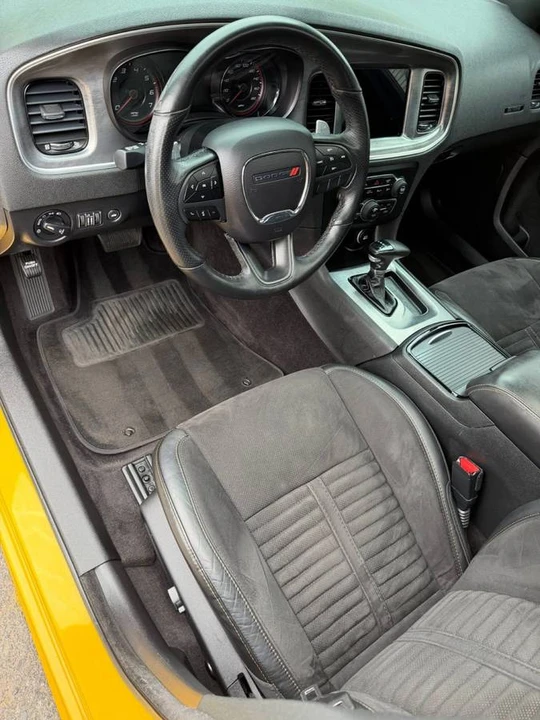 2018 Dodge Charger SRT & 392 7th Gen - Image 6 of 11