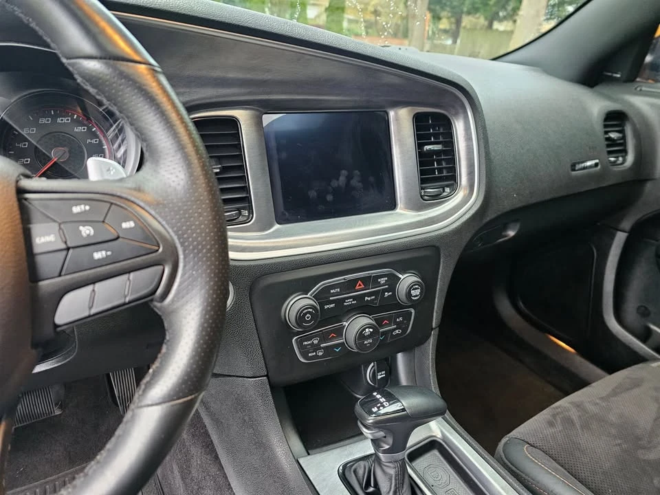 2018 Dodge Charger SRT & 392 7th Gen - Image 13 of 20