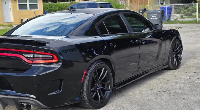 2018 Dodge Charger SRT & 392 7th Gen - Image 4 of 8
