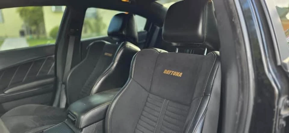 2018 Dodge Charger SRT & 392 7th Gen - Image 5 of 8