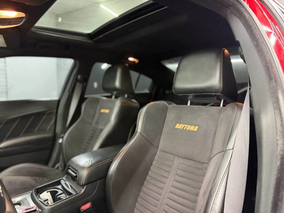 2018 Dodge Charger SRT & 392 7th Gen - Image 9 of 10