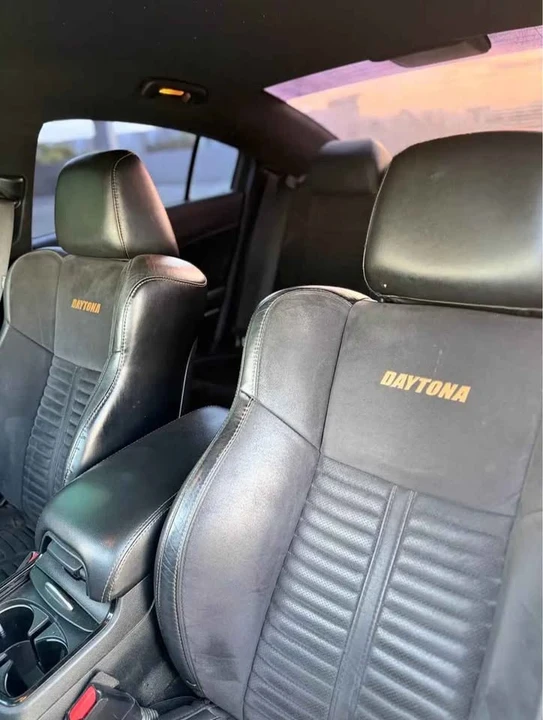2018 Dodge Charger SRT & 392 7th Gen - Image 6 of 11