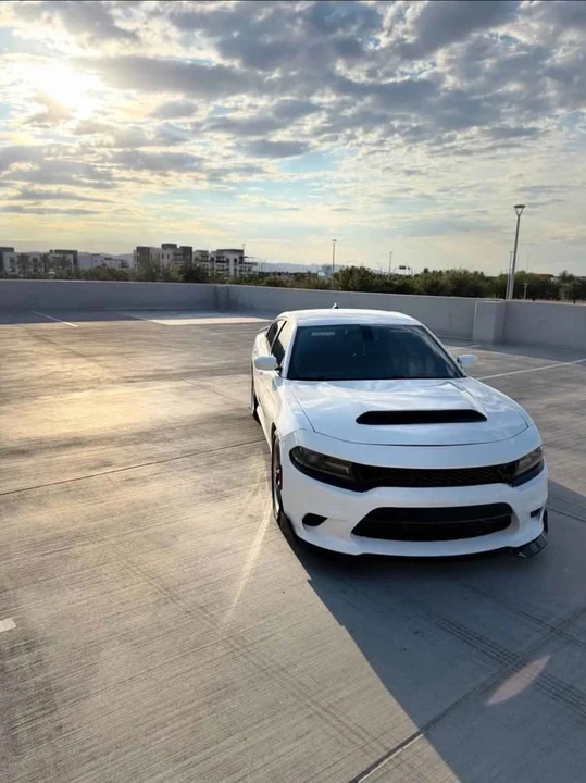 2018 Dodge Charger SRT & 392 7th Gen - Image 4 of 11