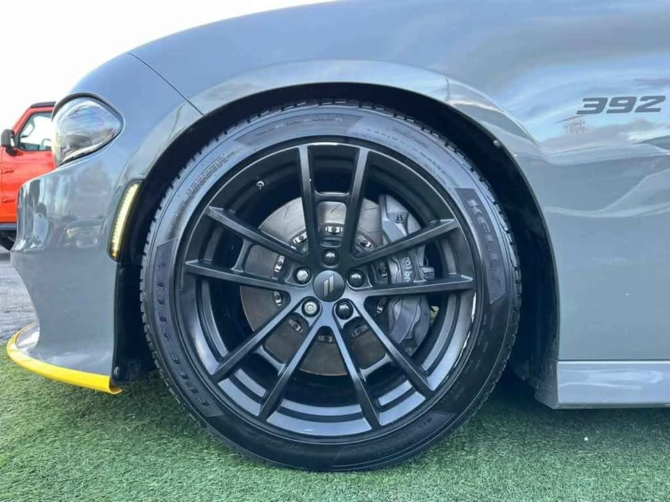 2018 Dodge Charger SRT & 392 7th Gen - Image 19 of 20